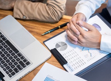 Make corporate recruitment more efficient.